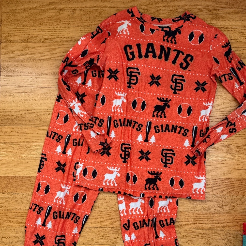 MLB SF Giants Kids Pajama Set - Orange and Black